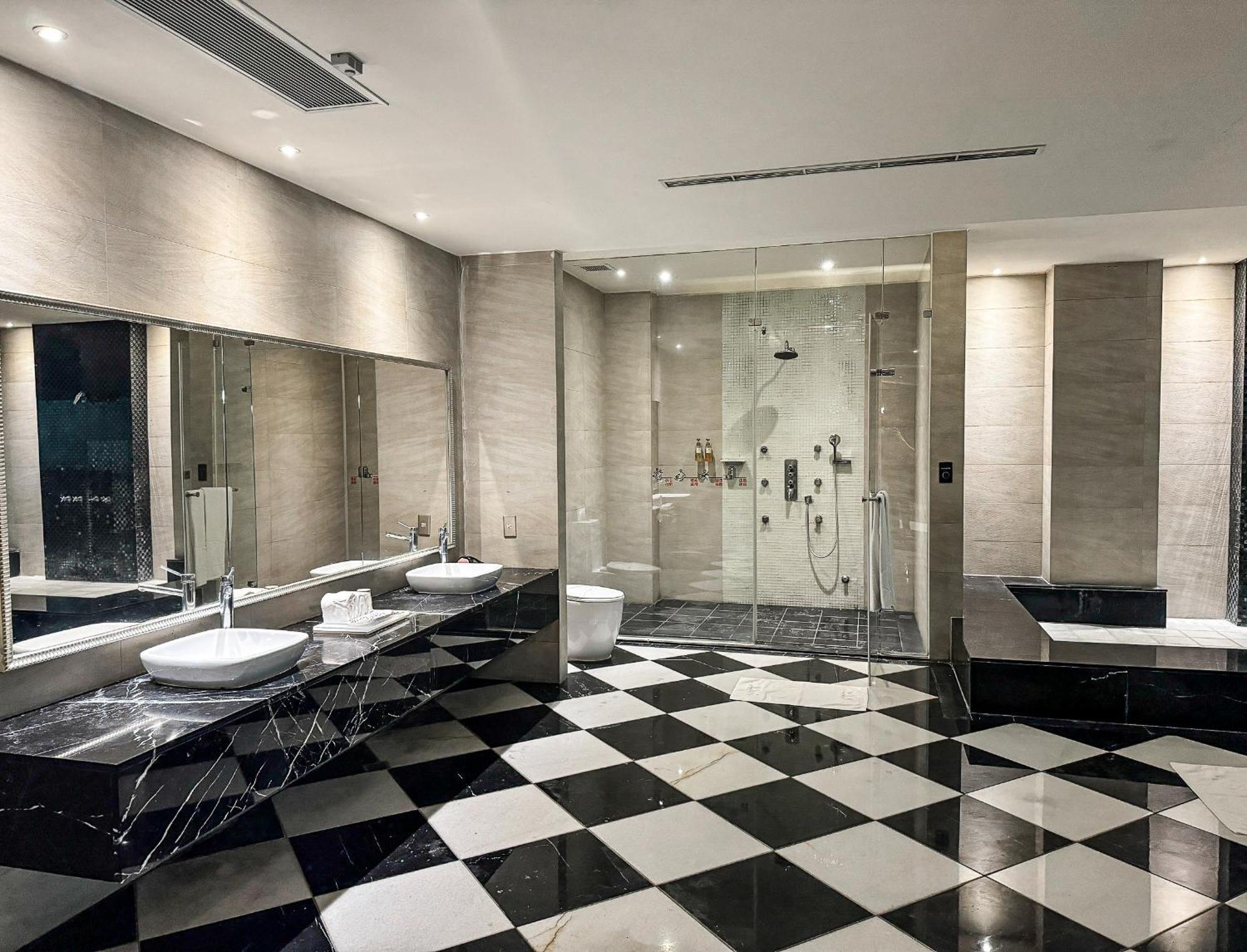 All-Ur Boutique Motel - Taichung Branch Eksteriør bilde
